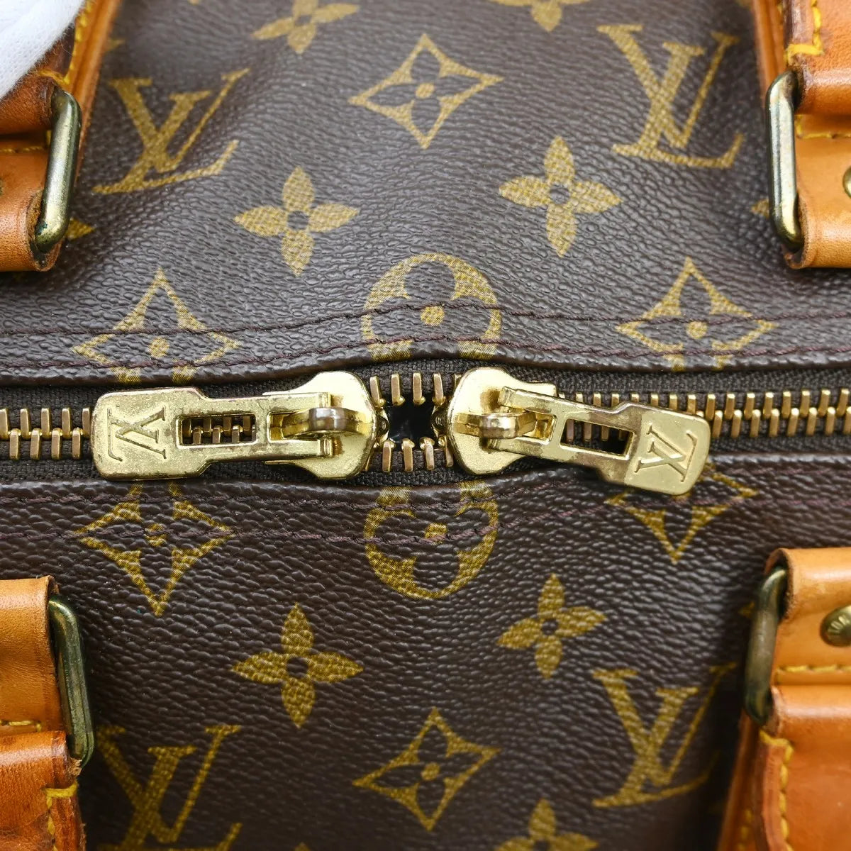 Louis Vuitton Keepall Monogram Canvas Brown Canvas Travel Bag Bag (Pre-Owned)