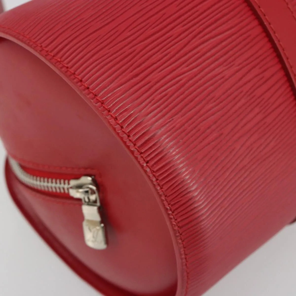 Louis Vuitton Soufflot Epi Leather Red Leather Handbag (Pre-Owned)