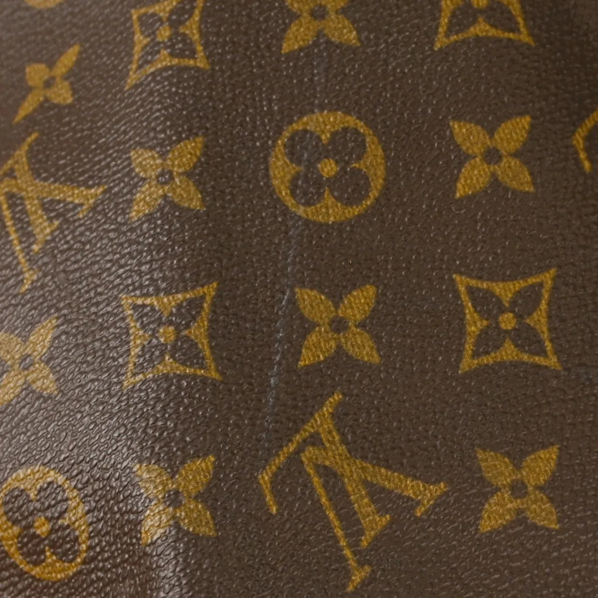 Louis Vuitton Keepall Monogram Canvas Brown Canvas Travel Bag Bag (Pre-Owned)