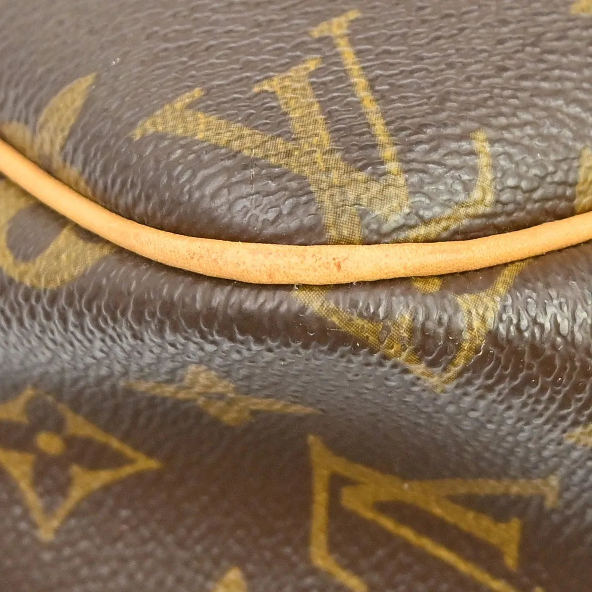 Louis Vuitton Reporter Monogram Brown Canvas Shoulder Bag Bag (Pre-Owned)