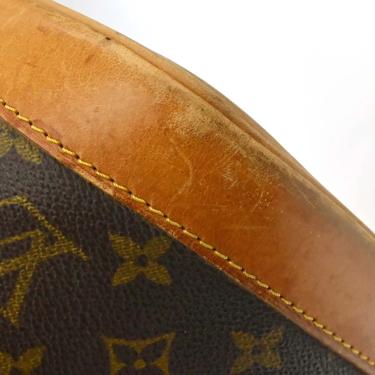 Louis Vuitton Alma Monogram Canvas Brown Canvas Handbag (Pre-Owned)