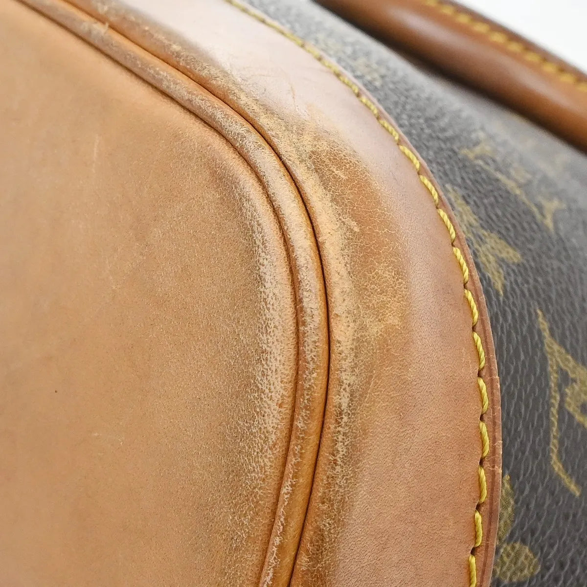 Louis Vuitton Alma Monogram Canvas Brown Canvas Handbag (Pre-Owned)