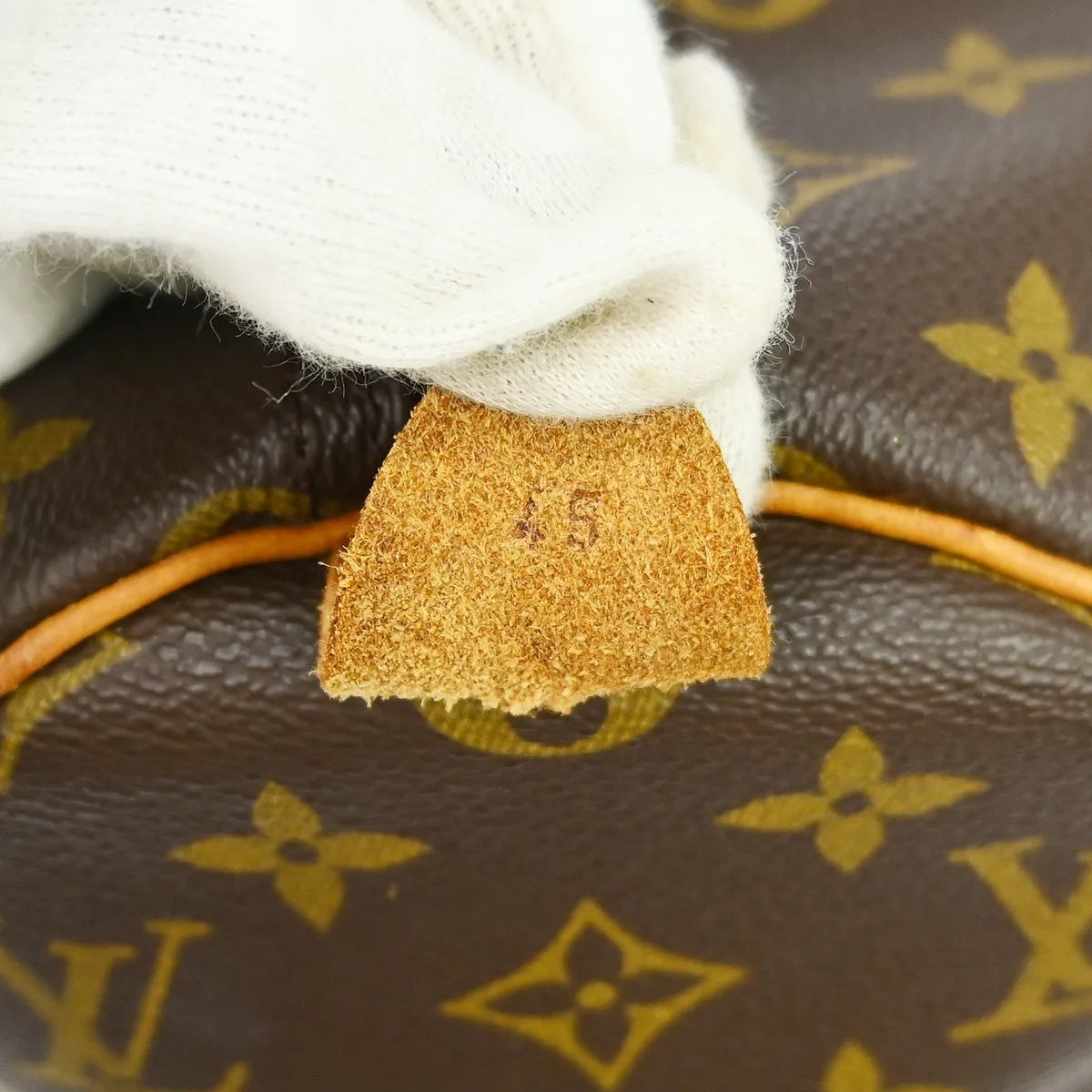 Louis Vuitton Keepall Monogram Canvas Brown Canvas Travel Bag Bag (Pre-Owned)