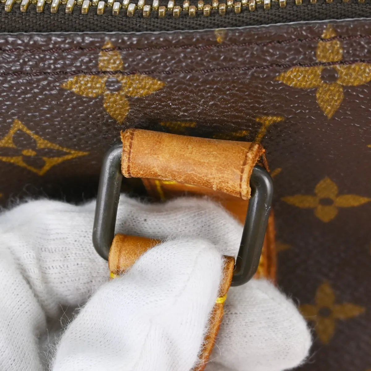 Louis Vuitton Keepall Monogram Canvas Brown Canvas Travel Bag Bag (Pre-Owned)