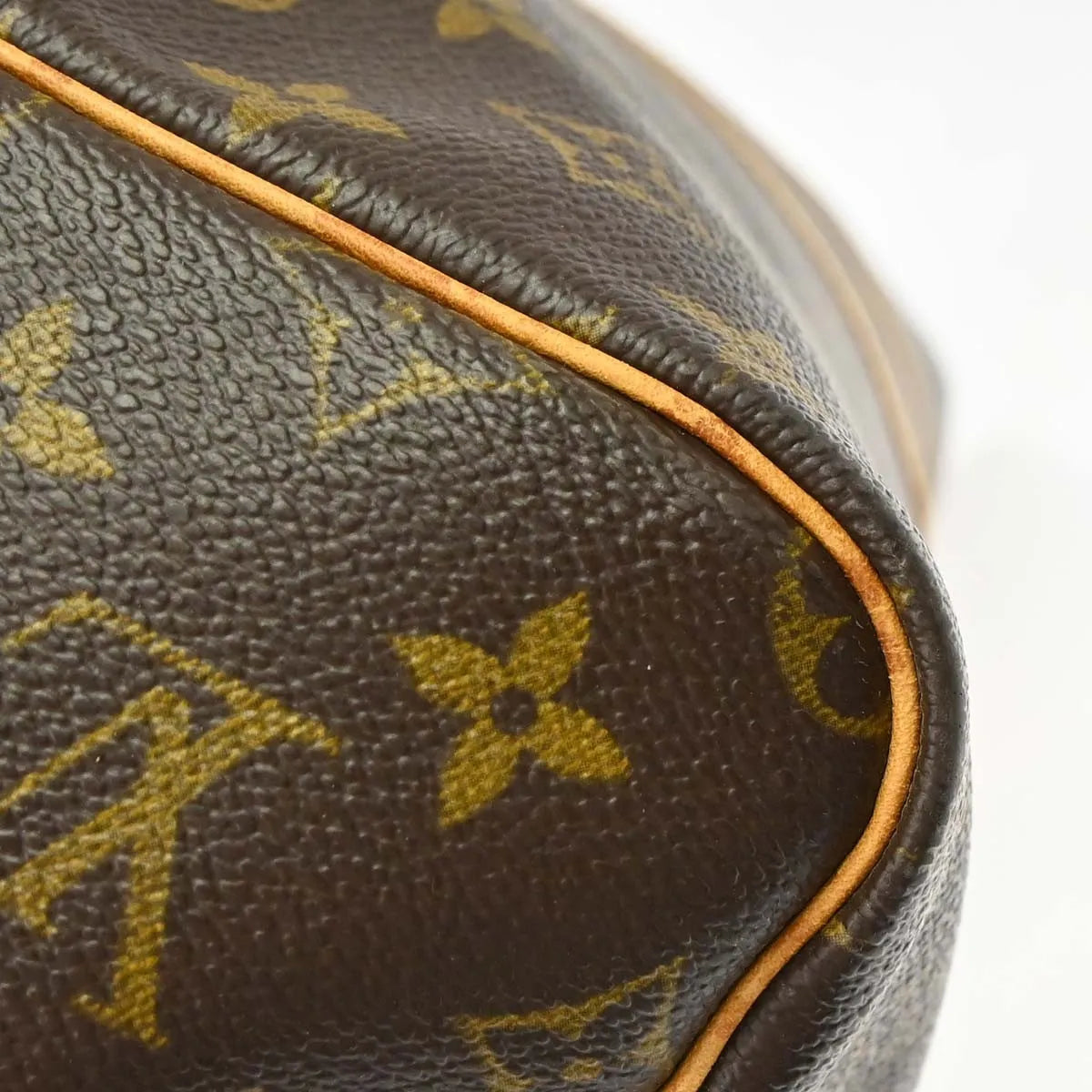 Louis Vuitton Keepall Monogram Canvas Brown Canvas Travel Bag Bag (Pre-Owned)
