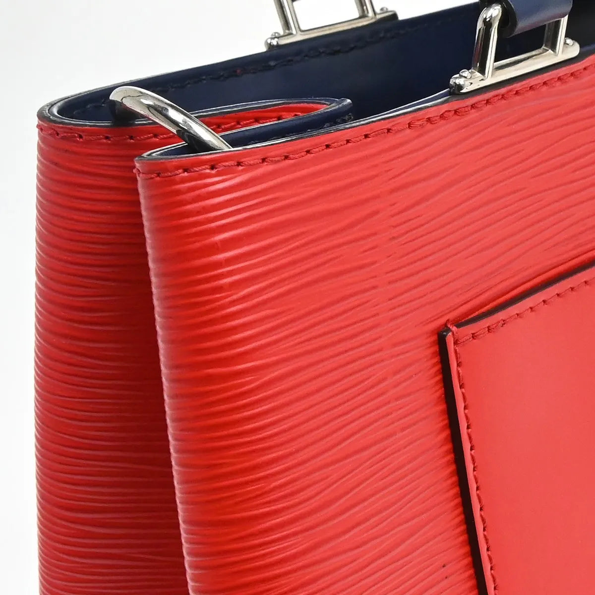 Louis Vuitton Kleber Epi Leather Red Leather Handbag (Pre-Owned)