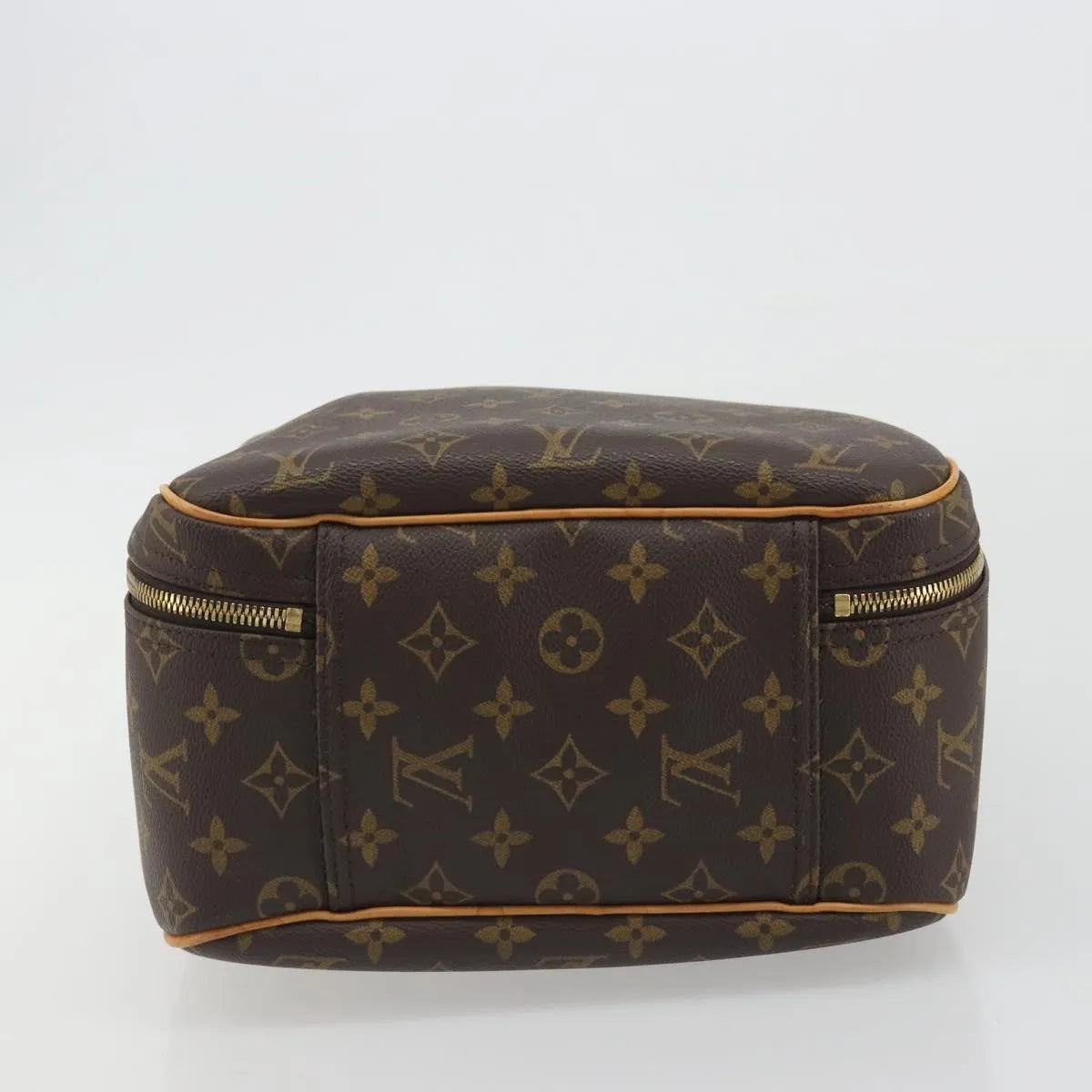 Louis Vuitton Excursion Monogram Brown Canvas Handbag (Pre-Owned)