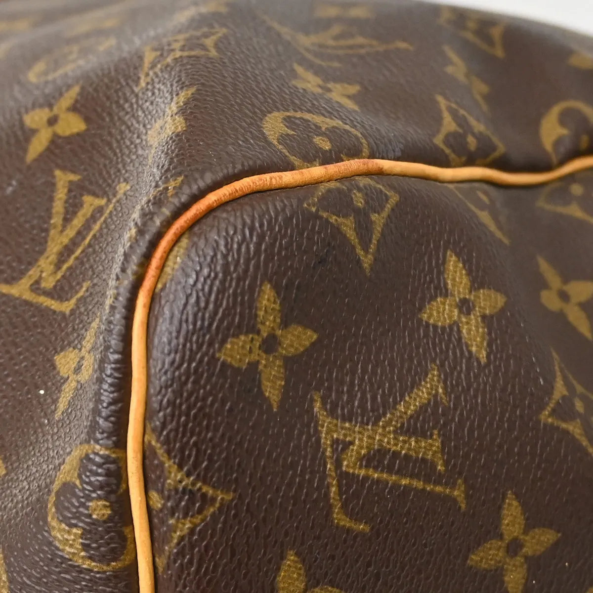 Louis Vuitton Keepall Bag Monogram Canvas Brown Canvas Travel Bag Bag (Pre-Owned)