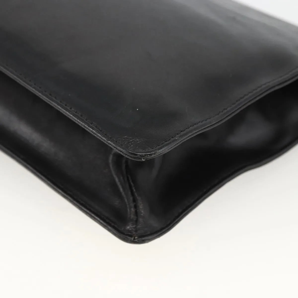 Givenchy Vintage 4G Leather Black Leather Shoulder Bag Bag (Pre-Owned)