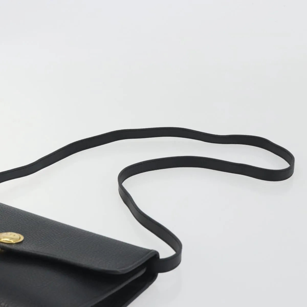 Christian Dior Vintage Cd Flap Leather Black Leather Shoulder Bag Bag (Pre-Owned)