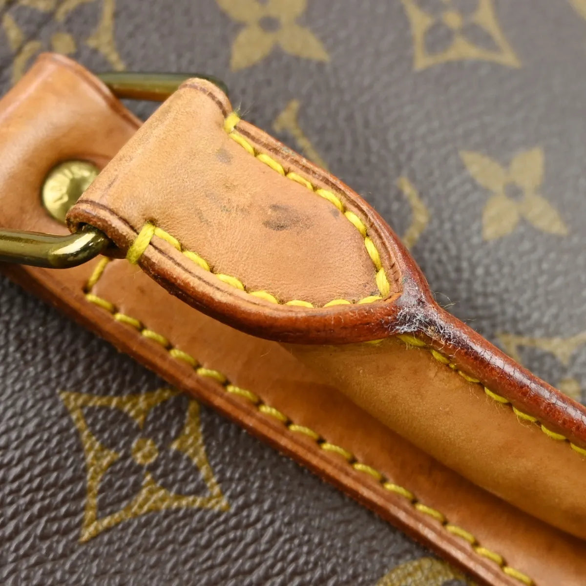 Louis Vuitton Keepall Bag Monogram Canvas Brown Canvas Travel Bag Bag (Pre-Owned)