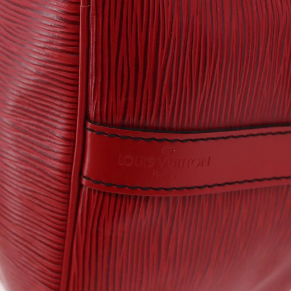 Louis Vuitton Petit Noe Epi Leather Red Leather Shoulder Bag Bag (Pre-Owned)