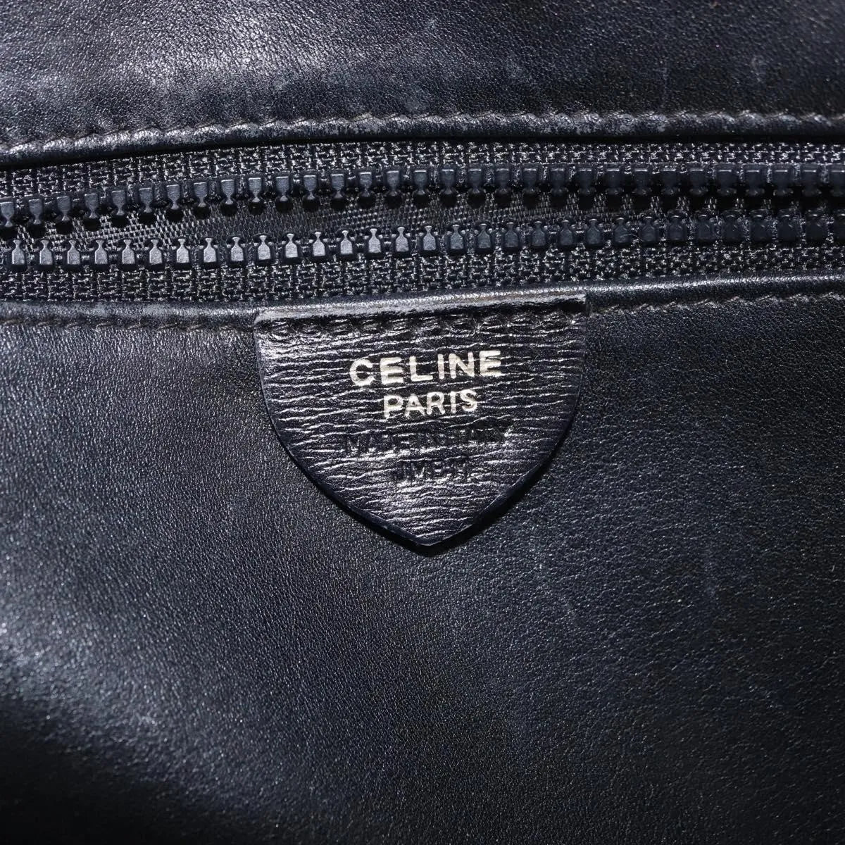 Celine Vintage Circle Logo Leather Black Leather Shoulder Bag Bag (Pre-Owned)