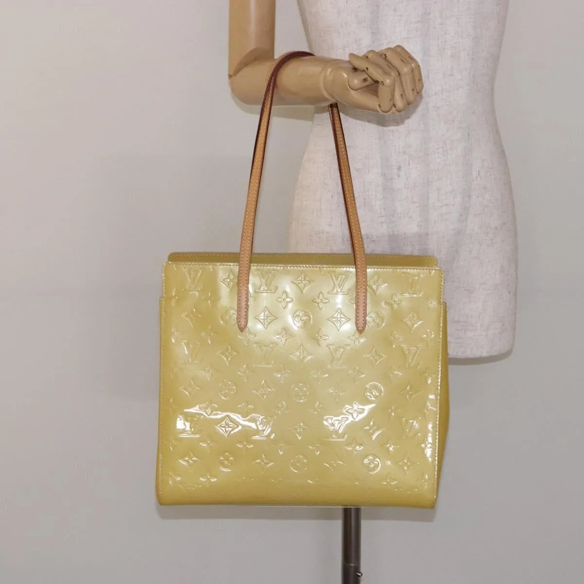 Louis Vuitton Catalina Monogram Vernis Yellow Patent_Leather Tote Bag Bag (Pre-Owned)