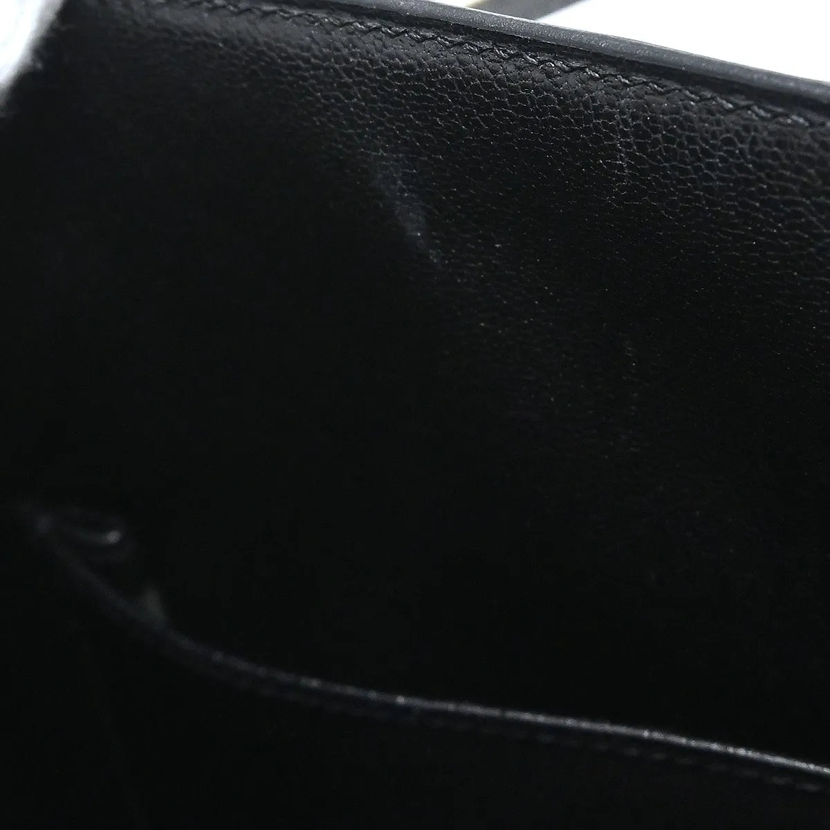 Hermes Kelly Black Box Calf With Gold Hardware Black Calfskin Handbag (Pre-Owned)