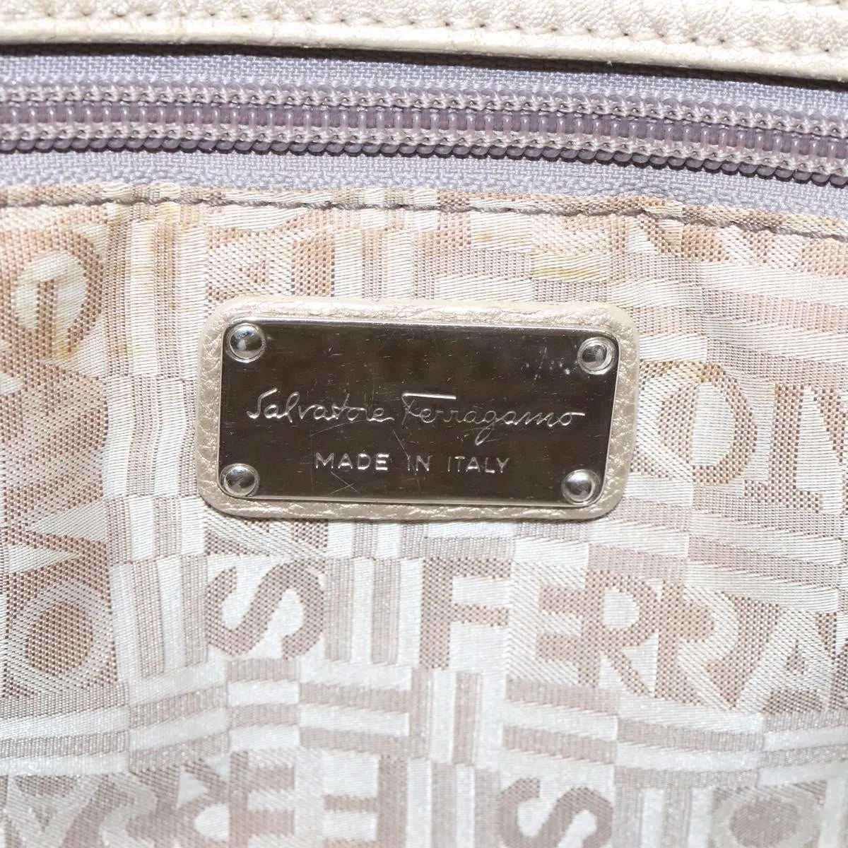 Salvatore Ferragamo Gancini Zip Tote Leather Gold Leather Handbag (Pre-Owned)