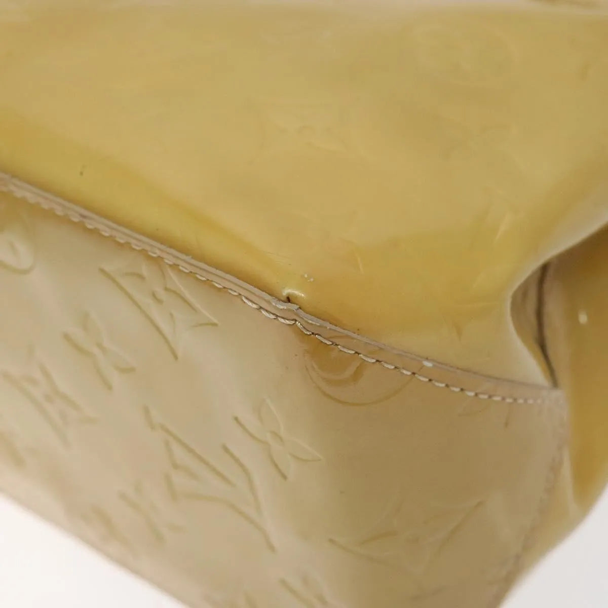 Louis Vuitton Reade Monogram Vernis Beige Patent_Leather Handbag (Pre-Owned)