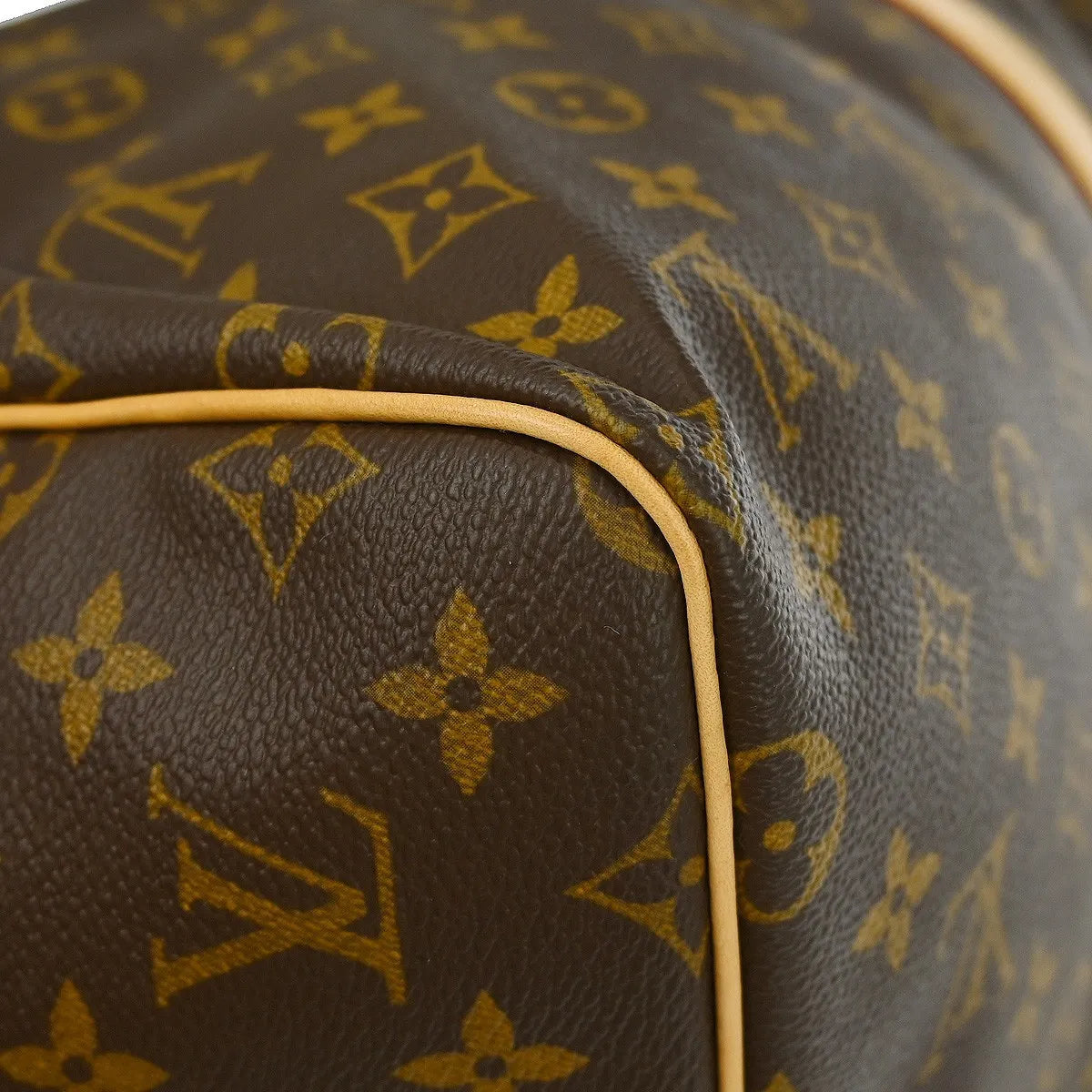 Louis Vuitton Keepall Bag Monogram Canvas Brown Canvas Travel Bag Bag (Pre-Owned)