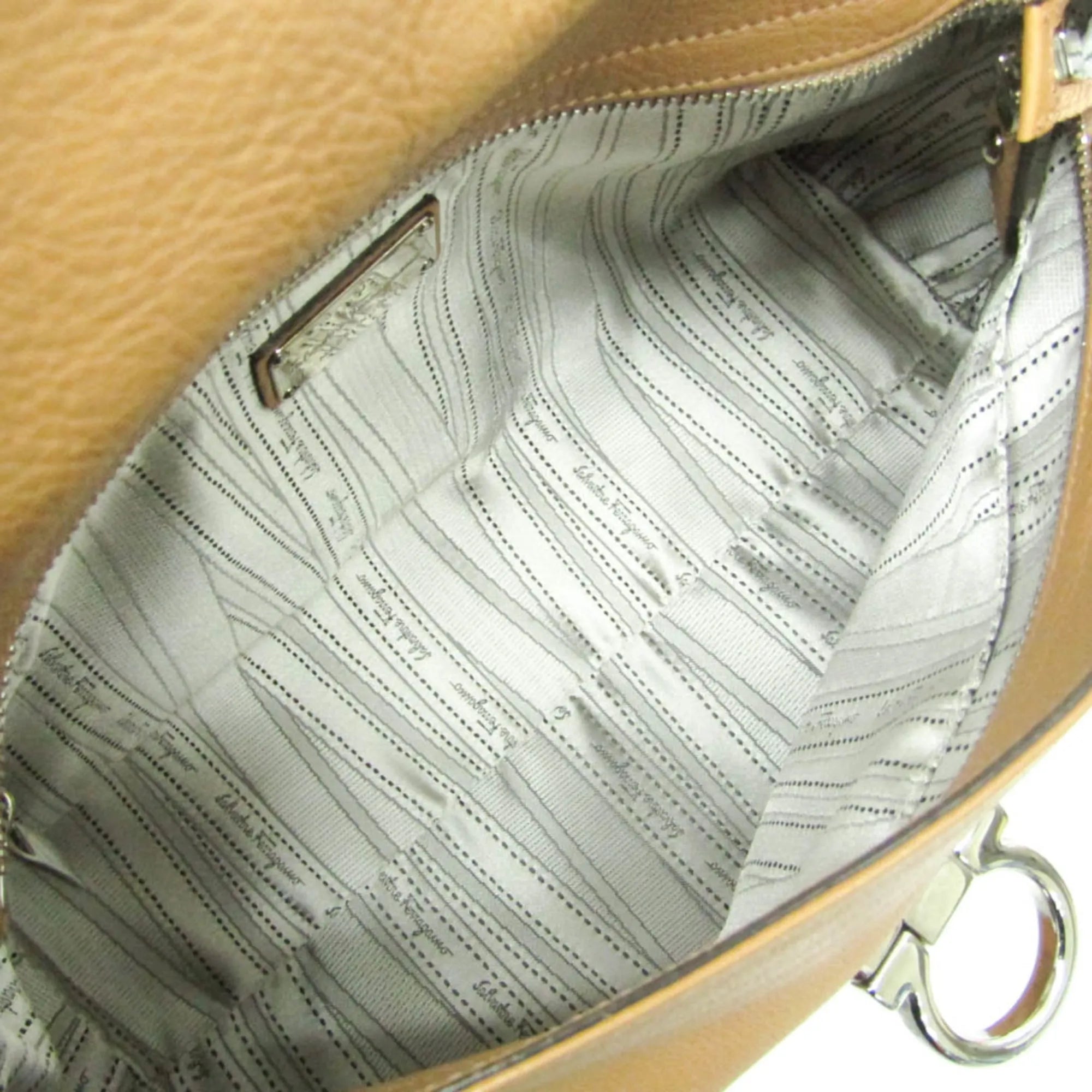 Salvatore Ferragamo Gancini Leather Brown Leather Shoulder Bag Bag (Pre-Owned)