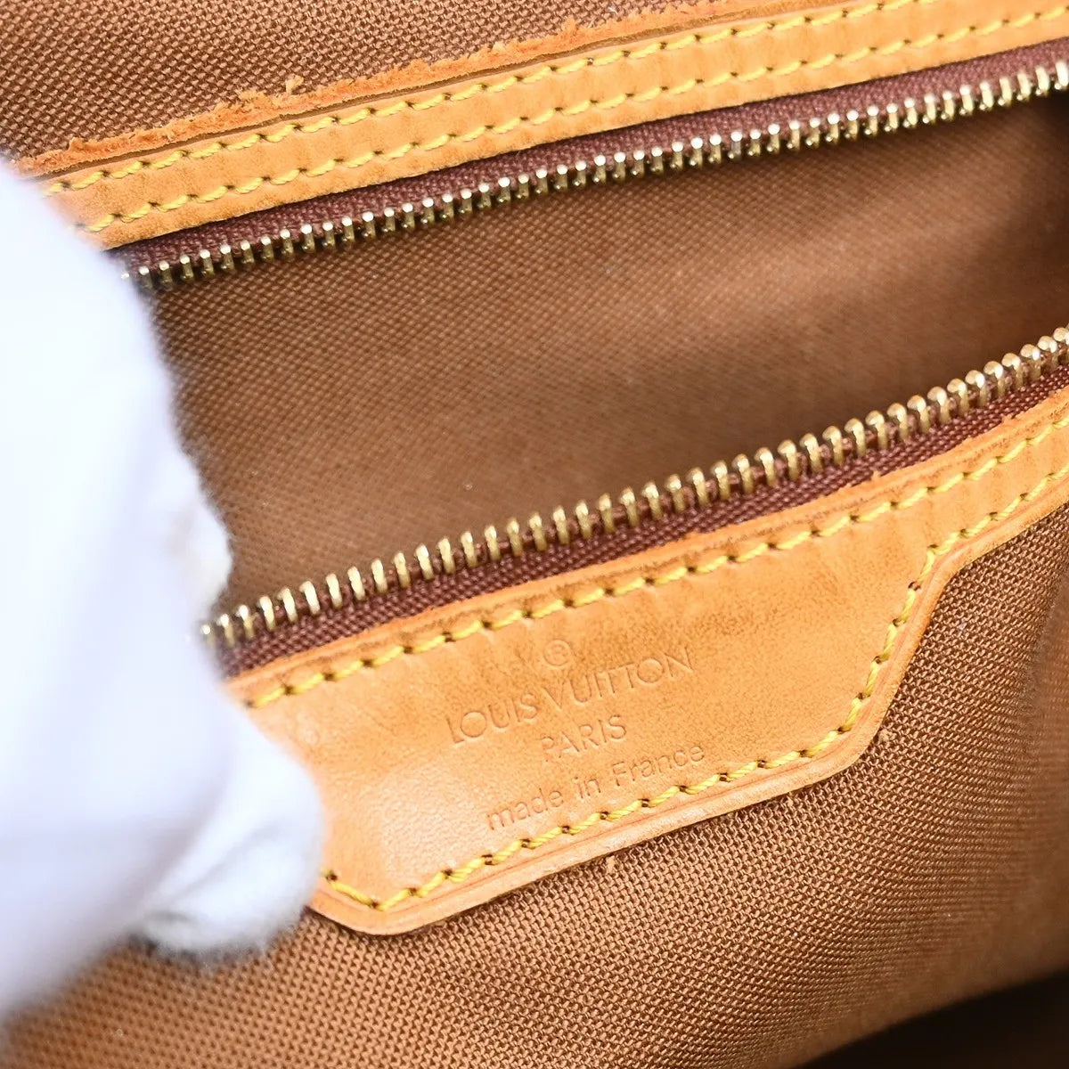 Louis Vuitton Cabas Mezzo Monogram Canvas Brown Canvas Shoulder Bag Bag (Pre-Owned)