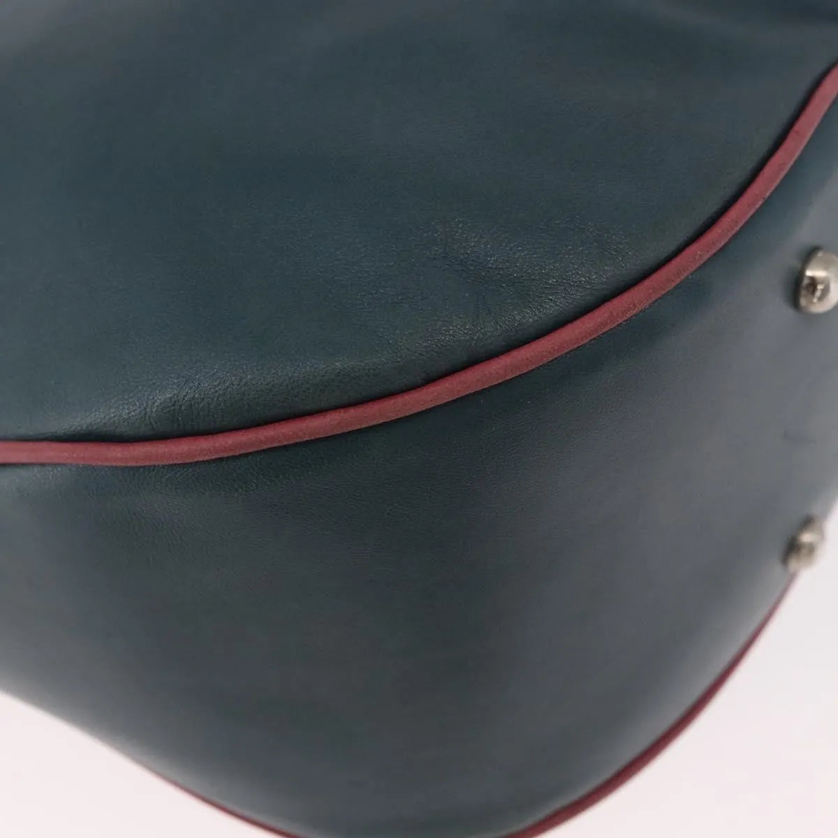 Loewe Vintage Leather Green Leather Shoulder Bag Bag (Pre-Owned)