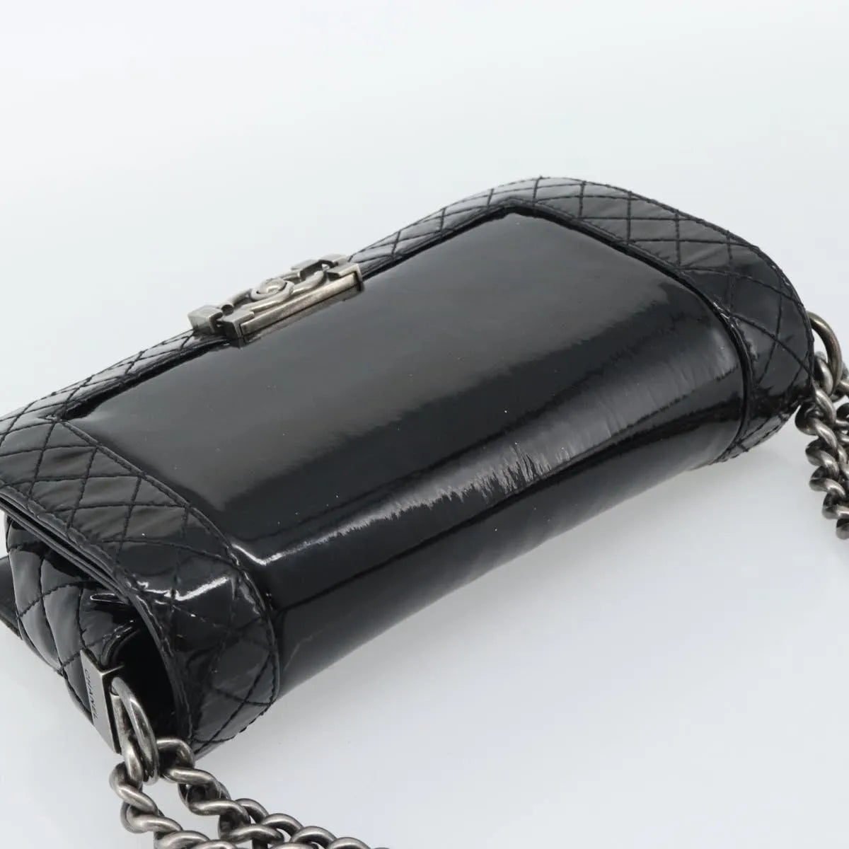 Chanel Boy Flap Patent Leather Black Patent_Leather Shoulder Bag Bag (Pre-Owned)