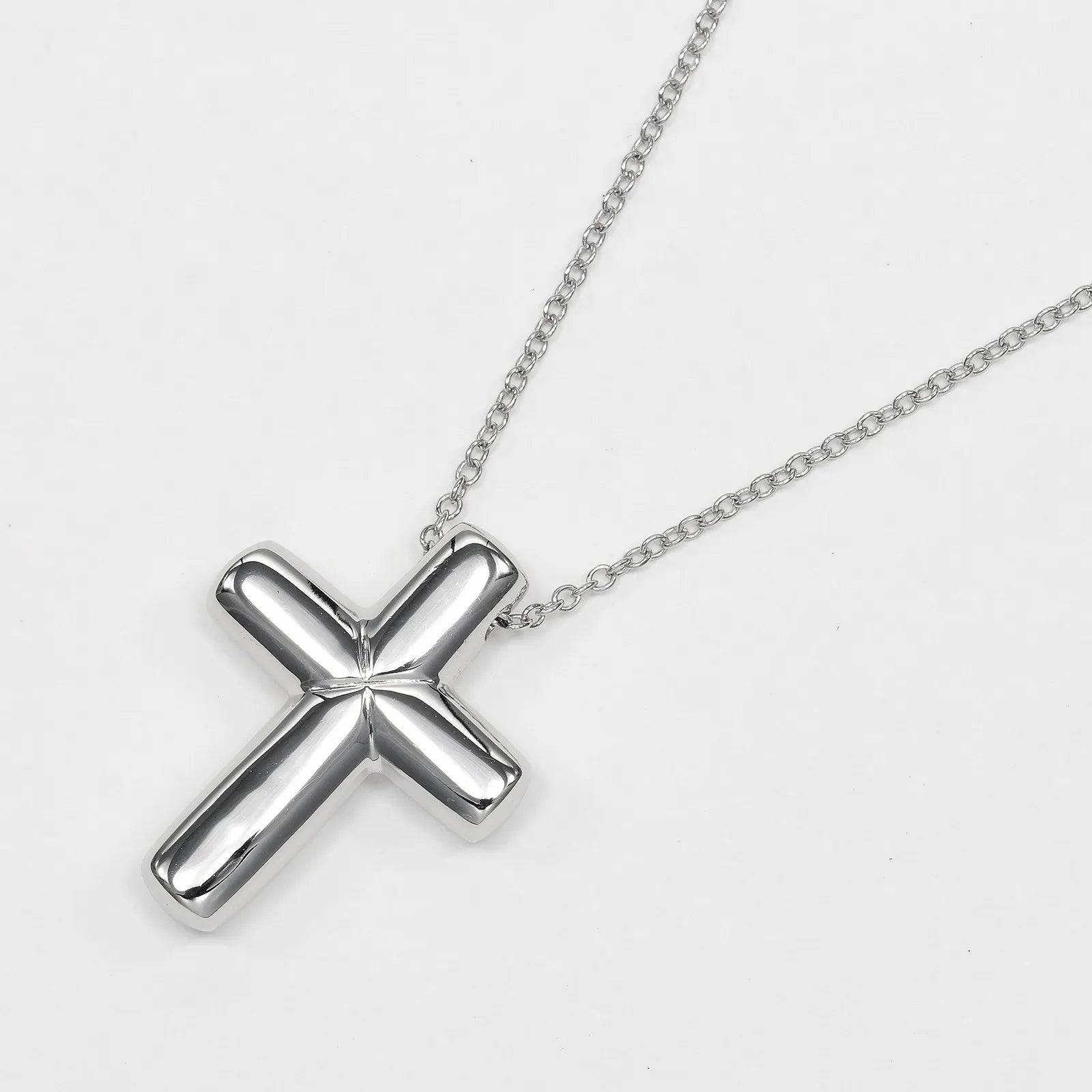 Tiffany & Co. Cross Pendant Platinum And Diamonds Silver Platinum Necklace Jewelry (Pre-Owned)