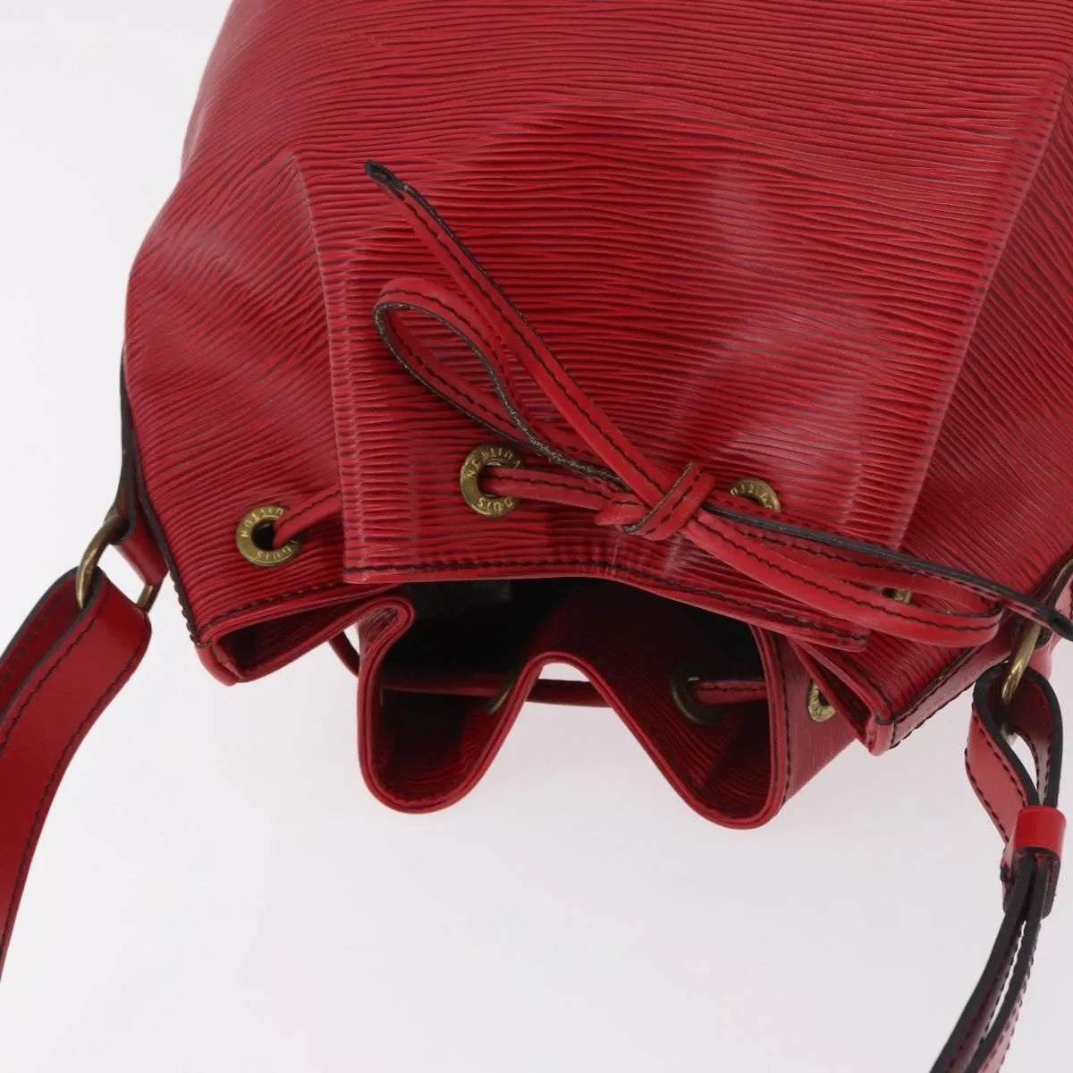 Louis Vuitton Petit Noe Epi Leather Red Leather Shoulder Bag Bag (Pre-Owned)