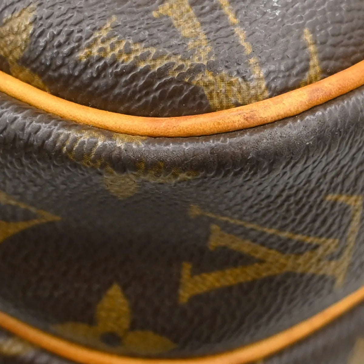 Louis Vuitton Reporter Monogram Canvas Brown Canvas Shoulder Bag Bag (Pre-Owned)