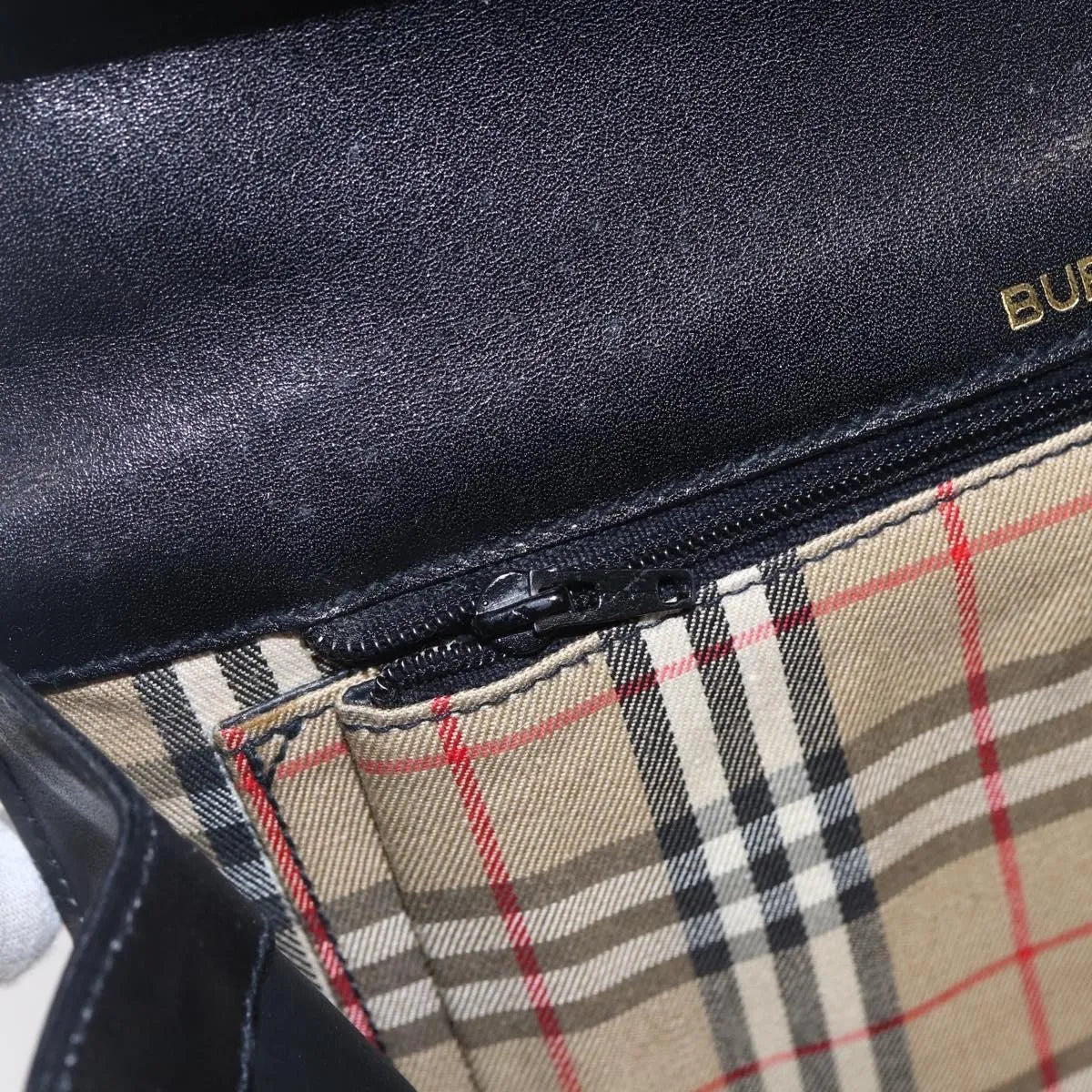Burberry Nova Check Shoulder Bag Leather Black Leather Shoulder Bag Bag (Pre-Owned)