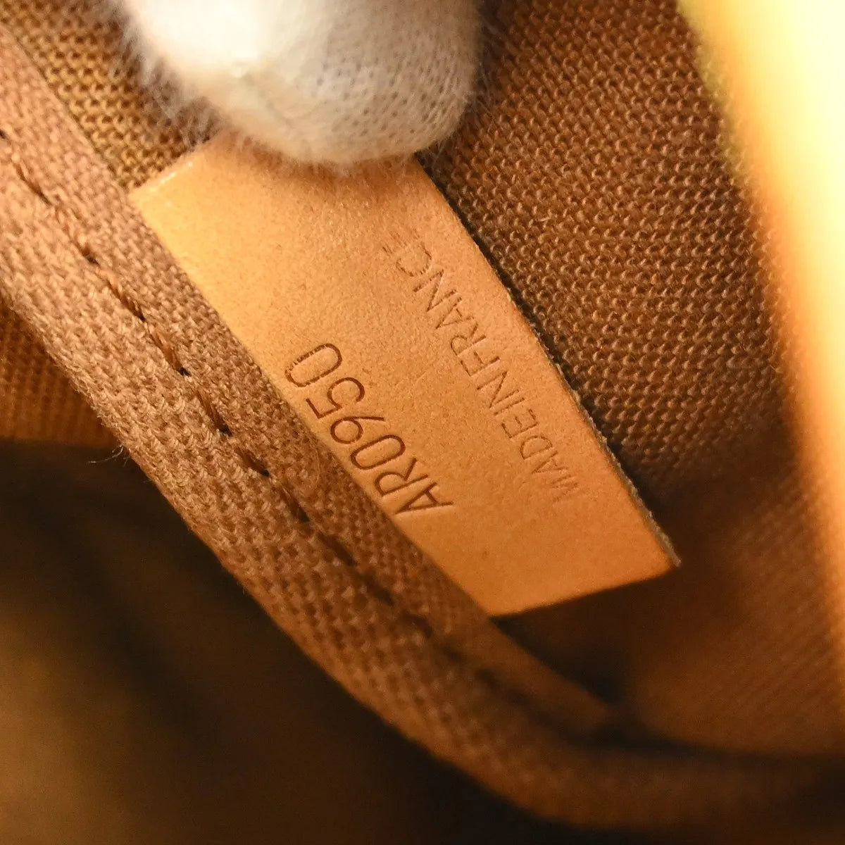 Louis Vuitton Saumur Monogram Canvas Brown Canvas Shoulder Bag Bag (Pre-Owned)