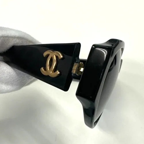 Chanel Chanel Logo Sunglasses Eye Wear Plastic Black Plastic Sunglasse Accessory (Pre-Owned)