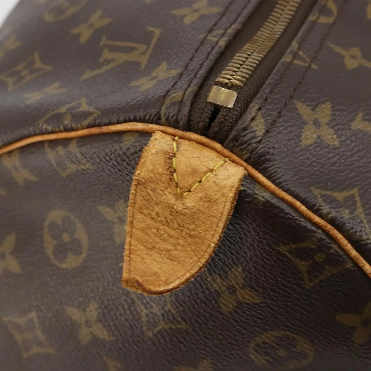 Louis Vuitton Keepall Monogram Canvas Brown Canvas Travel Bag Bag (Pre-Owned)