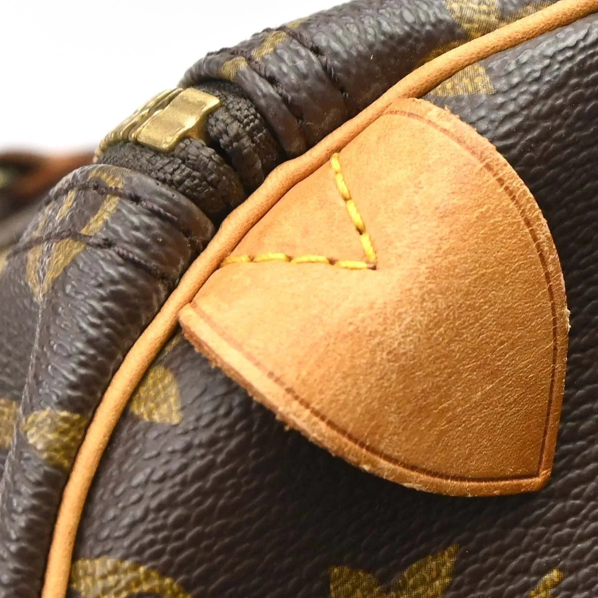 Louis Vuitton Keepall Monogram Canvas Brown Canvas Travel Bag Bag (Pre-Owned)