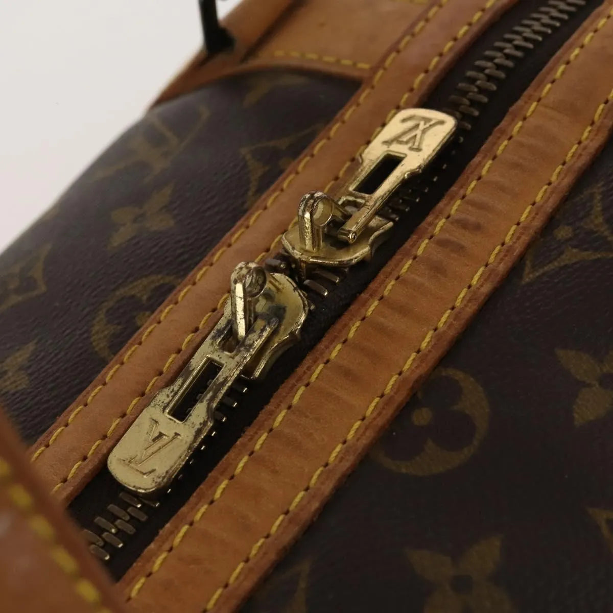Louis Vuitton Sac Souple Monogram Brown Canvas Handbag (Pre-Owned)