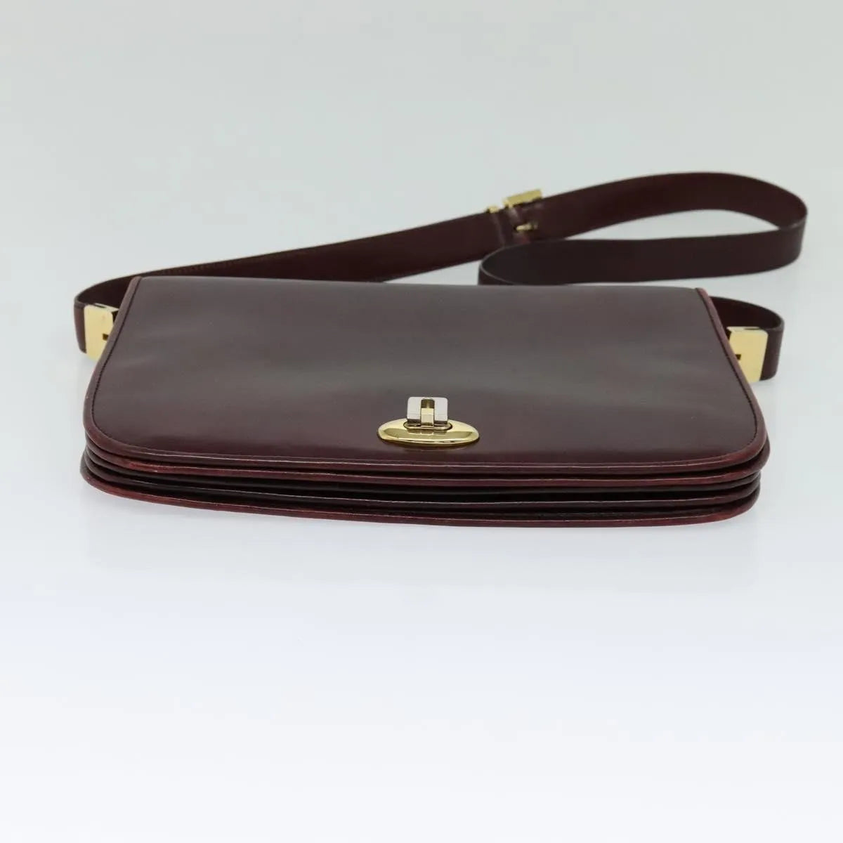 Bally Vintage Leather Burgundy Leather Shoulder Bag Bag (Pre-Owned)