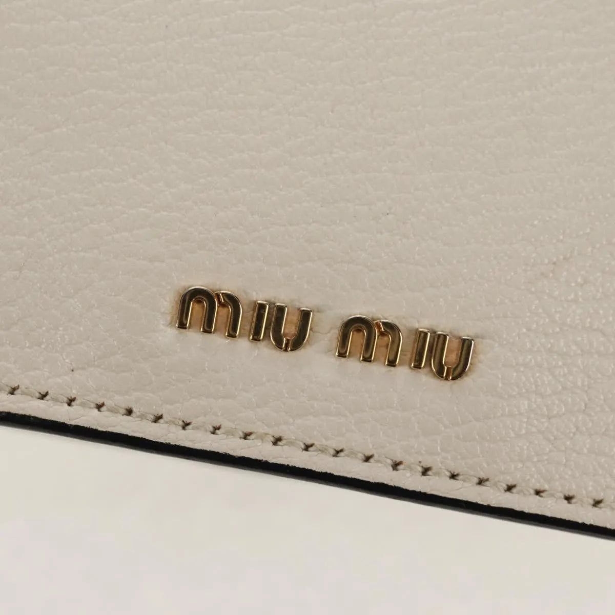 Miu Miu Madras Crystal Buckle Leather White Leather Shoulder Bag Bag (Pre-Owned)