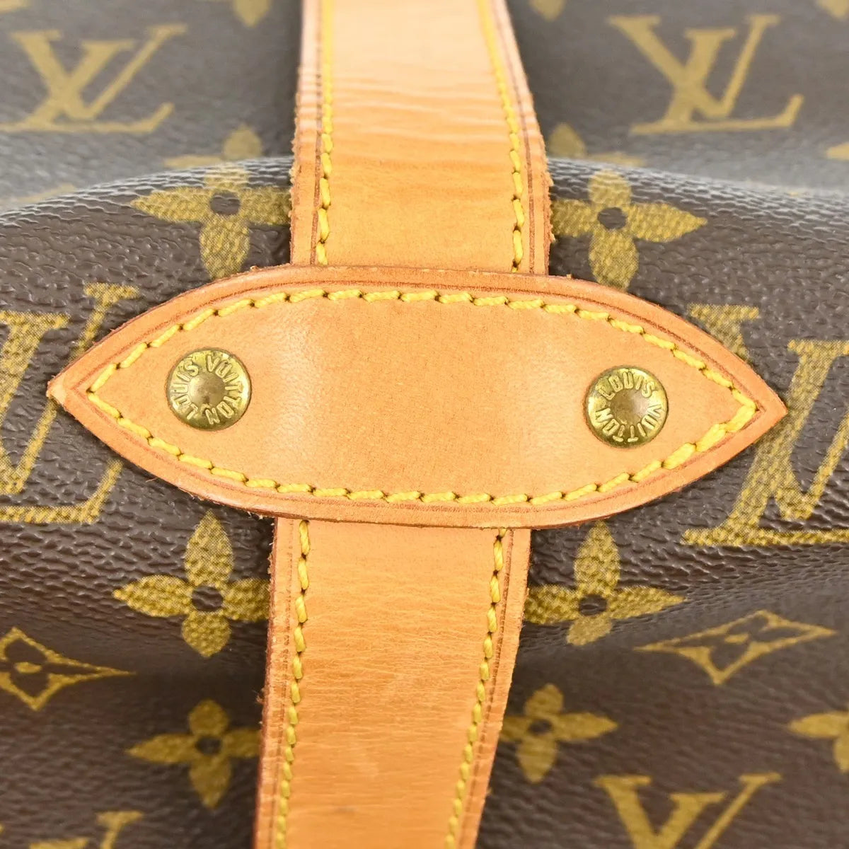 Louis Vuitton Saumur Monogram Canvas Brown Canvas Shoulder Bag Bag (Pre-Owned)