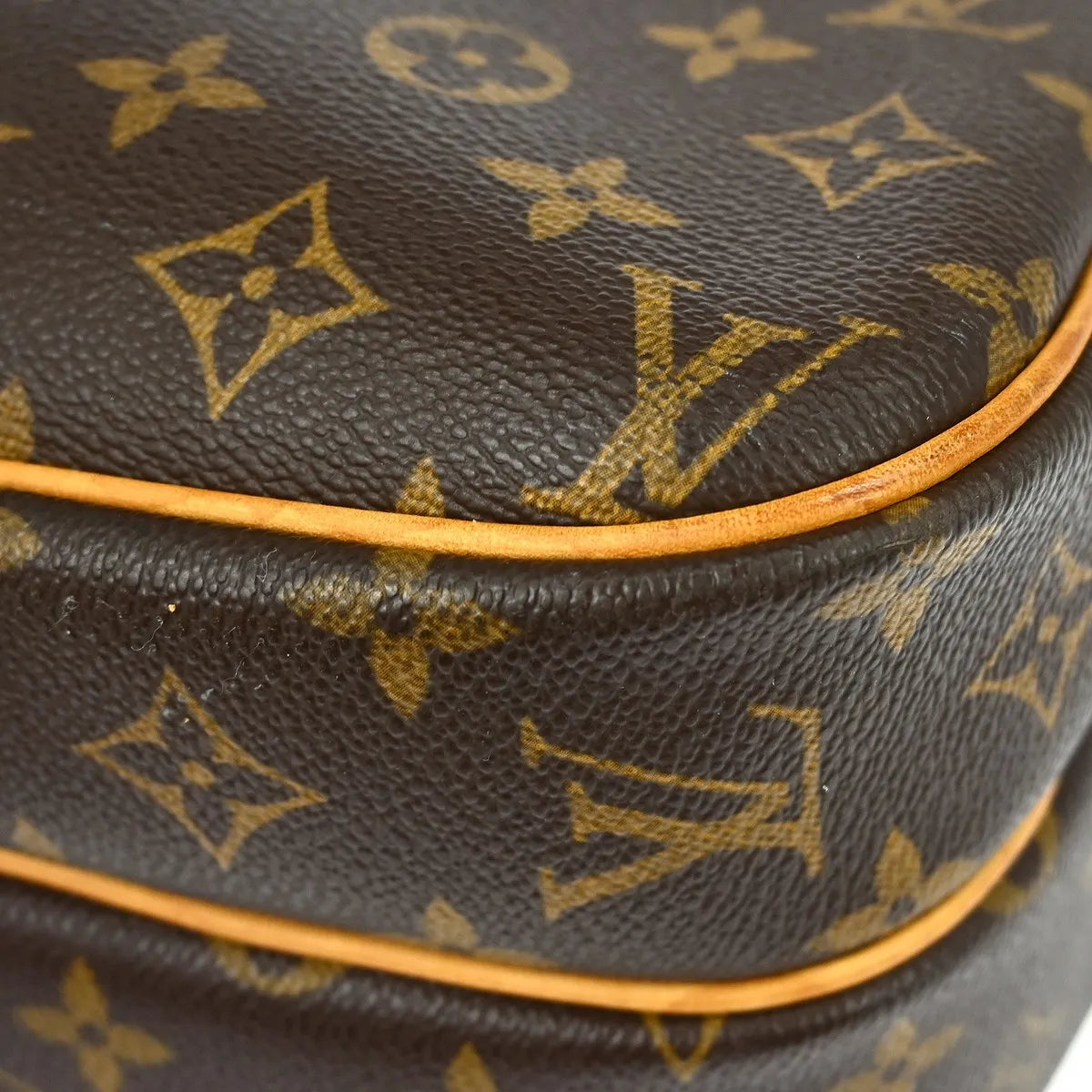 Louis Vuitton Reporter Monogram Canvas Brown Canvas Shoulder Bag Bag (Pre-Owned)