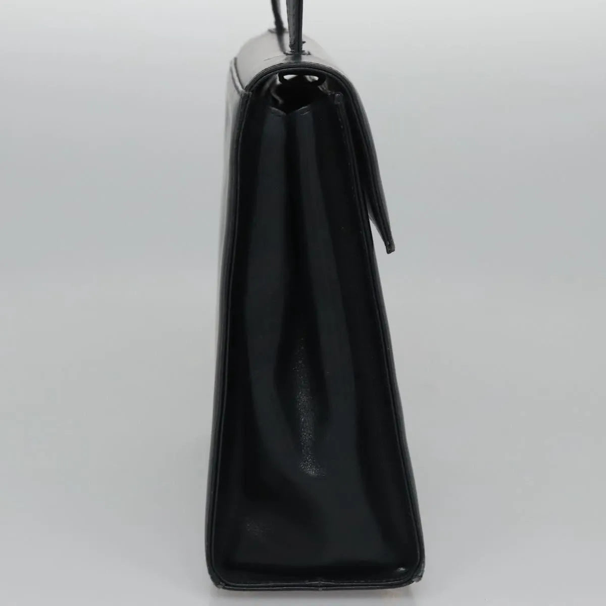 Salvatore Ferragamo Gancini Flap Leather Black Leather Shoulder Bag Bag (Pre-Owned)