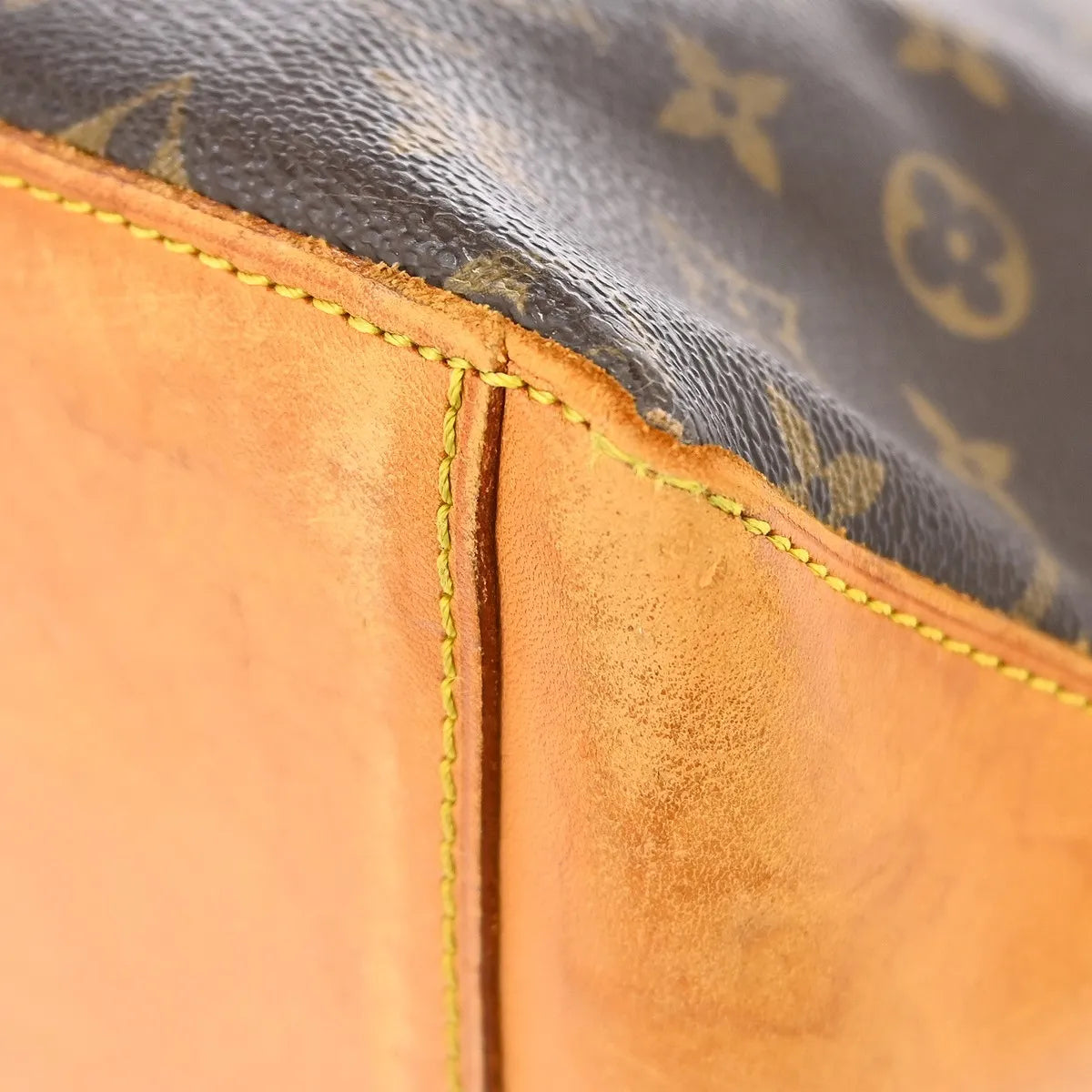 Louis Vuitton Cabas Mezzo Monogram Canvas Brown Canvas Shoulder Bag Bag (Pre-Owned)