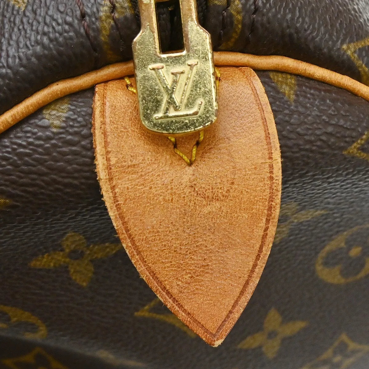 Louis Vuitton Keepall Bag Monogram Canvas Brown Canvas Travel Bag Bag (Pre-Owned)