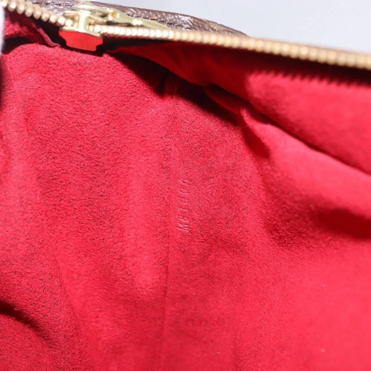 Louis Vuitton Multipli Cite Monogram Canvas Brown Canvas Shoulder Bag Bag (Pre-Owned)