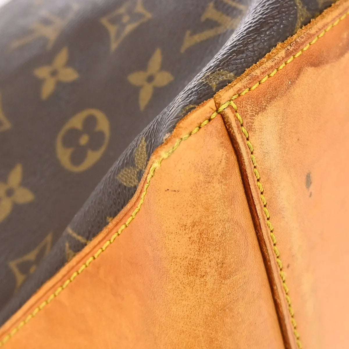 Louis Vuitton Cabas Mezzo Monogram Canvas Brown Canvas Shoulder Bag Bag (Pre-Owned)