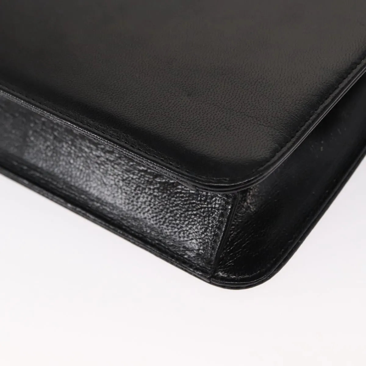 Saint Laurent Vintage Leather Black Leather Shoulder Bag Bag (Pre-Owned)